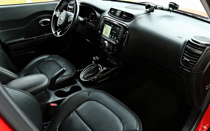 Kia Soul cena 44000 przebieg: 166000, rok produkcji 2014 z Piaski małe 781